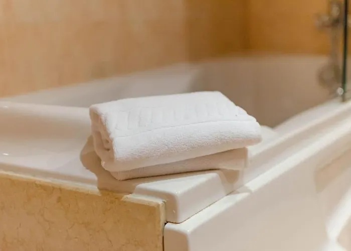 Guestready - Sleek W/ Balcony In Graca * リスボン