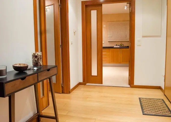 公寓 Guestready - Sleek W/ Balcony In Graca *